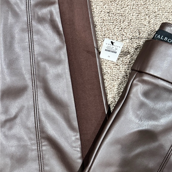 382. Talbots Portland Faux Leather Pants 8‎ NWT - Picture 7 of 7